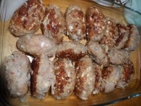 Ленивые голубцы - 3 способа приготовления - Выкладываю обжаренные голубцы в форму, в которой буду их запекать.